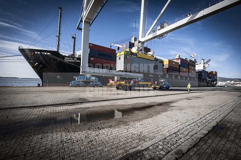 Porto Industrial de Contentores