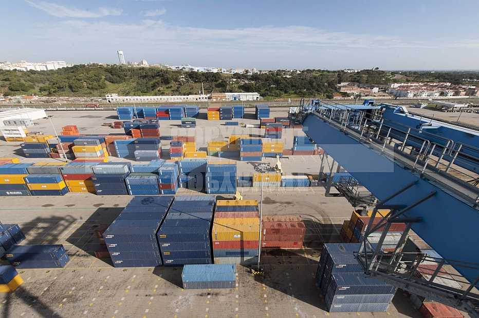 Porto Industrial de Contentores