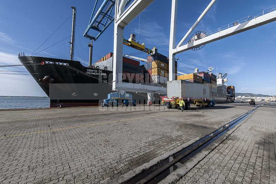 Porto Industrial de Contentores