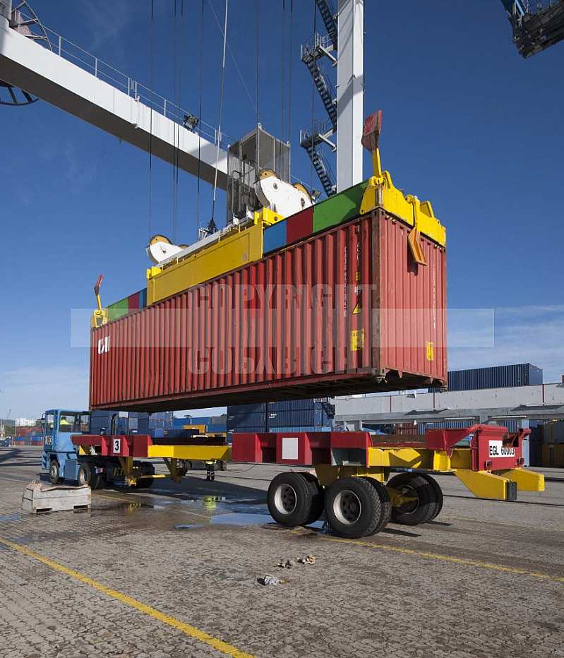 Porto Industrial de Contentores Porto Industrial de Contentores