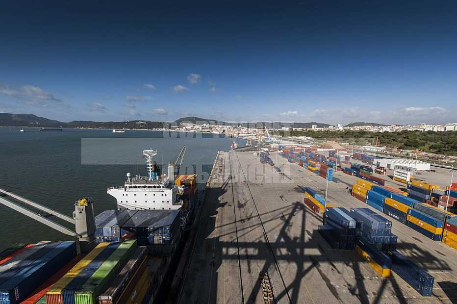 Porto Industrial de Contentores