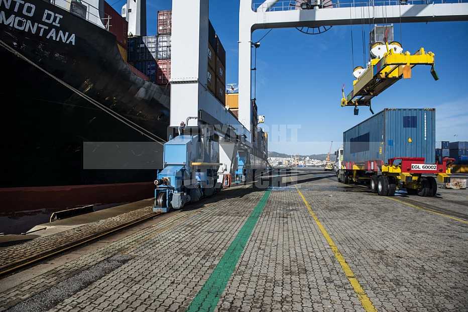 Porto Industrial de Contentores