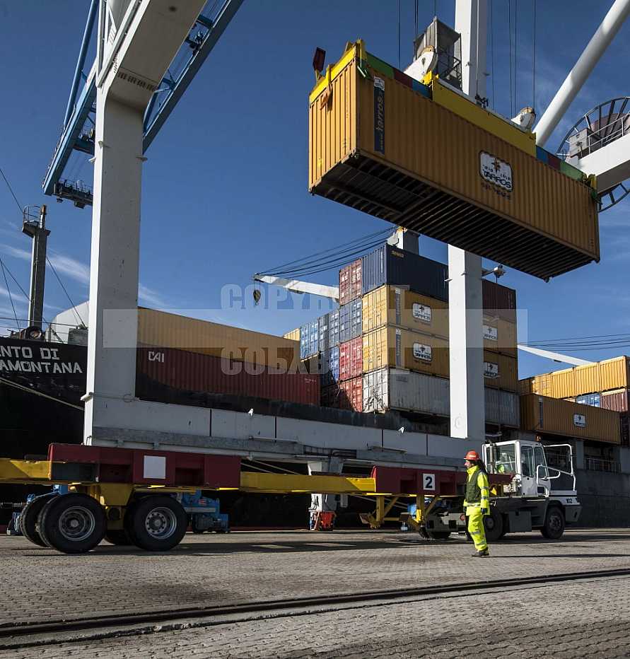 Porto Industrial de Contentores
